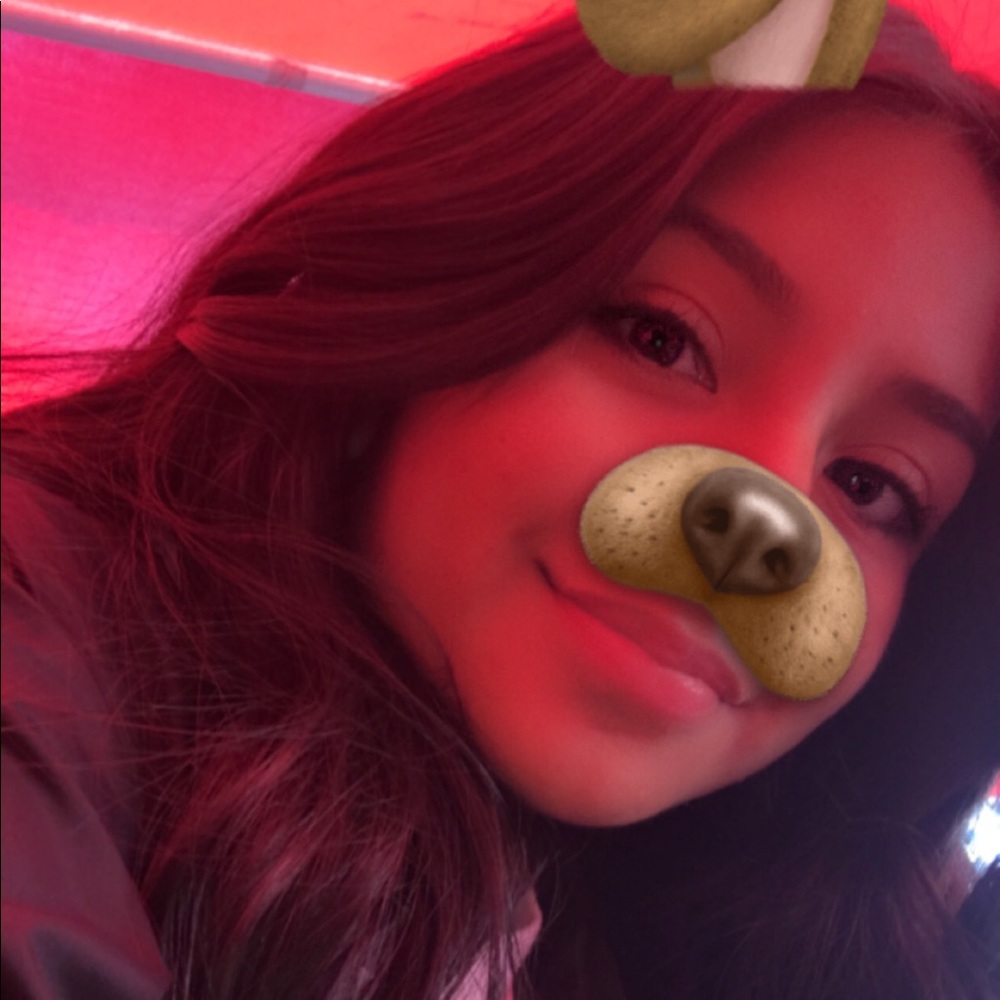 Meet your Posher, Alondra